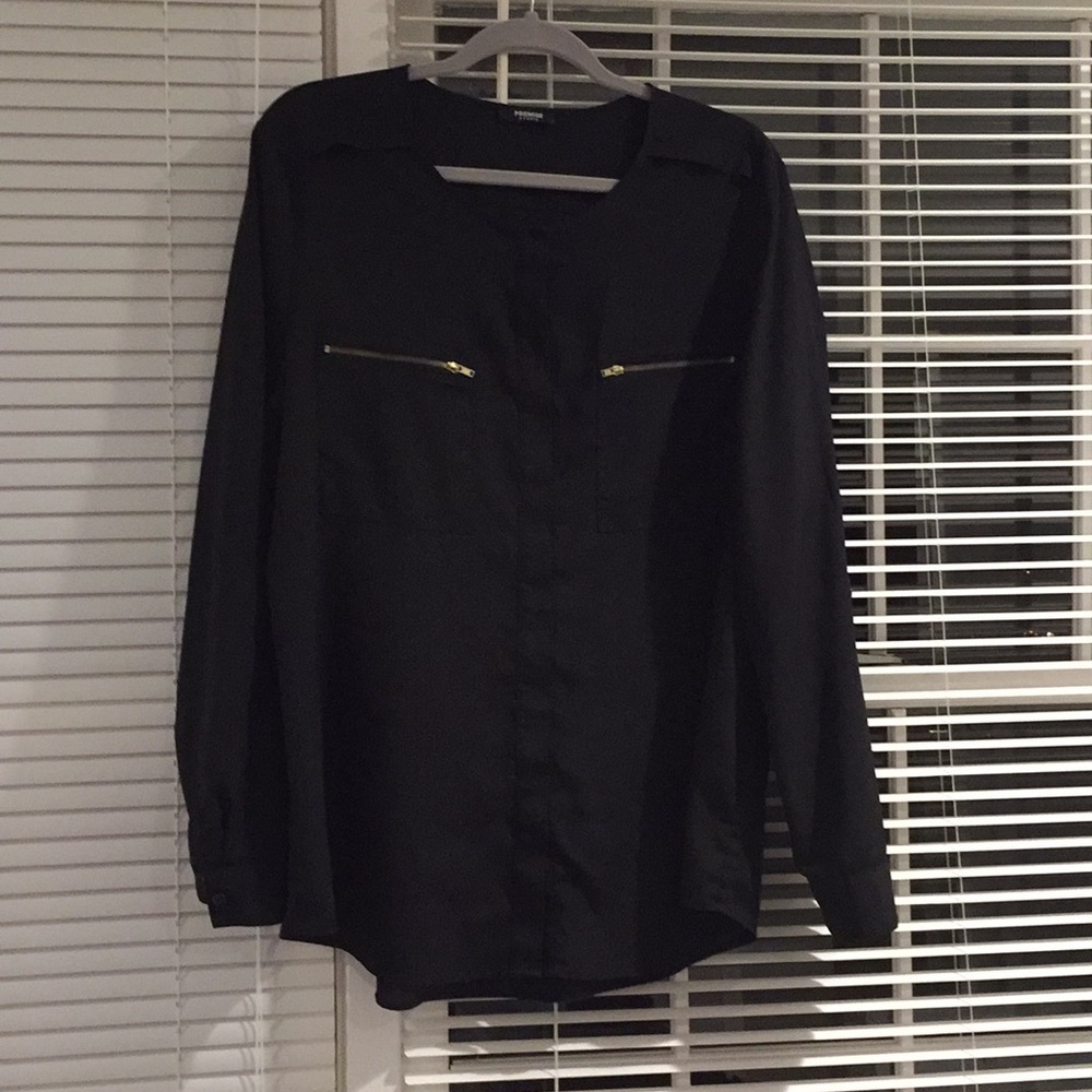 Women’s black with Gold top
